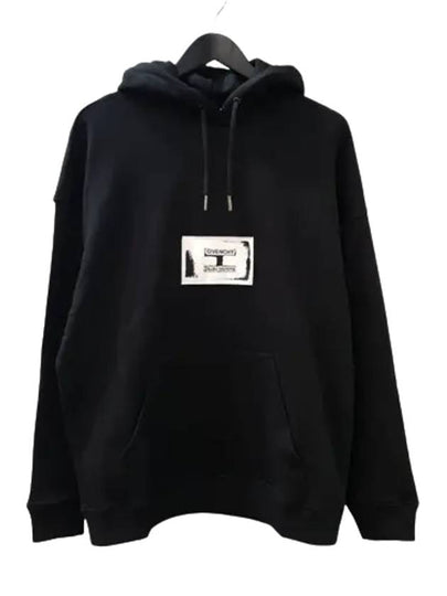 Square Patch Logo Hoodie Black - GIVENCHY - BALAAN 2