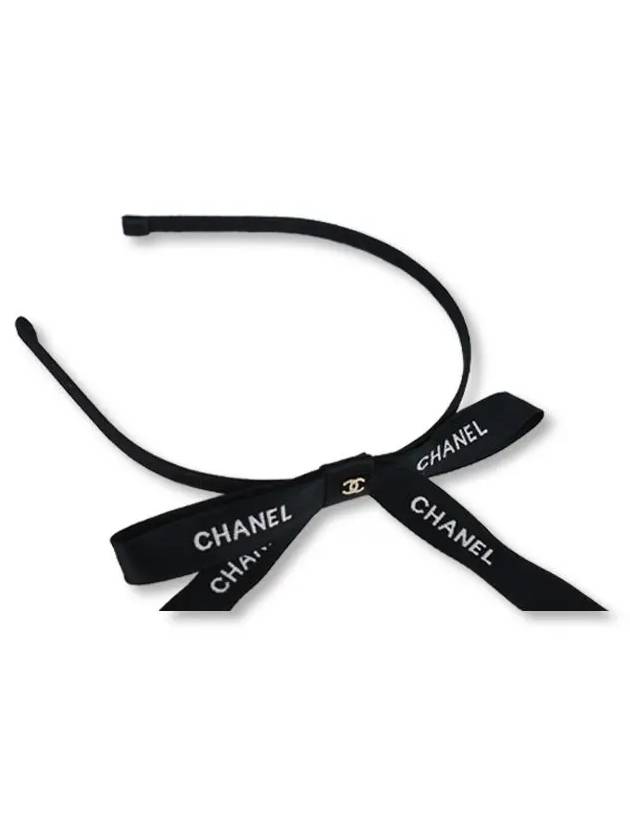 24B Lettering Ribbon Hairband AAA423 B18099 - CHANEL - BALAAN 1