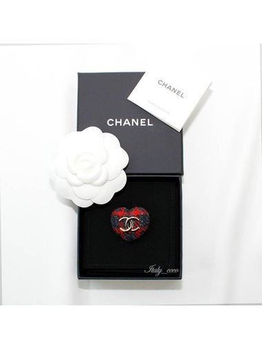 CC Tweed Heart Brooch Red AB9496 - CHANEL - BALAAN 1