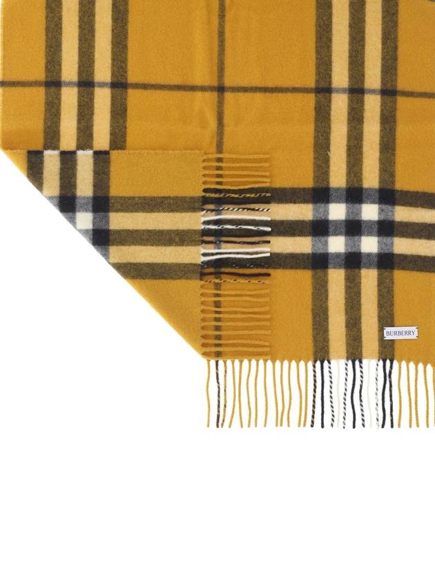 Wide Check Cashmere Scarf Teak - BURBERRY - BALAAN 4