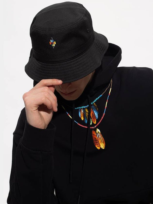 embroidered bucket hat black - MARCELO BURLON - BALAAN.