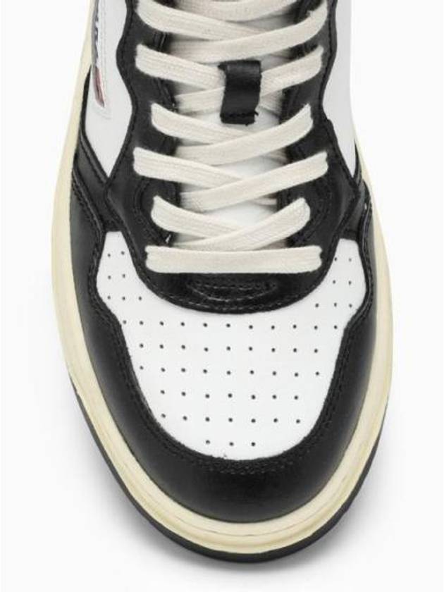 Medalist Leather High-Top Sneakers White Black - AUTRY - BALAAN 4