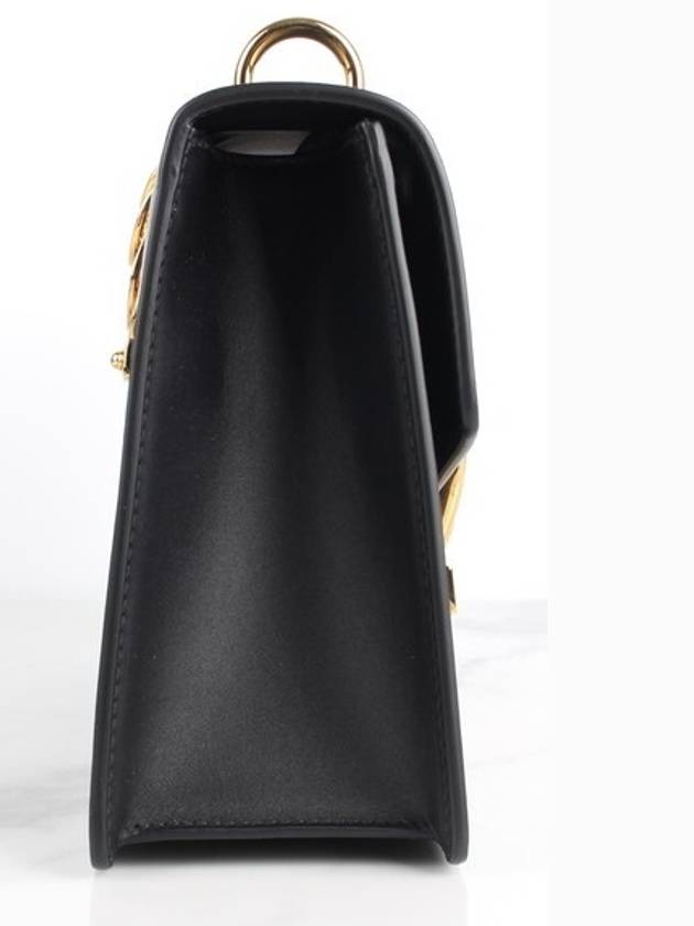 Small shoulder Sylvie bag - GUCCI - BALAAN 6