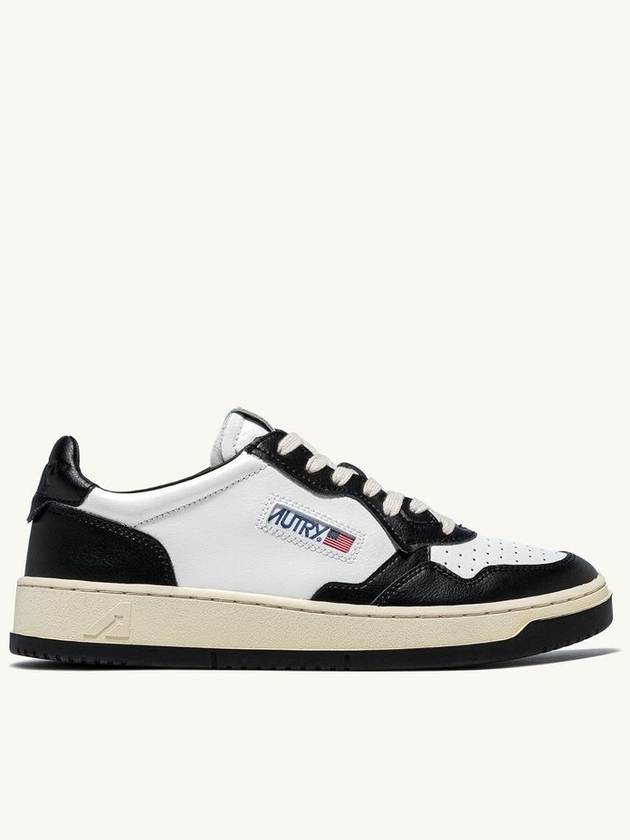 Medalist Killer Whale Sneakers White Black - AUTRY - BALAAN 3