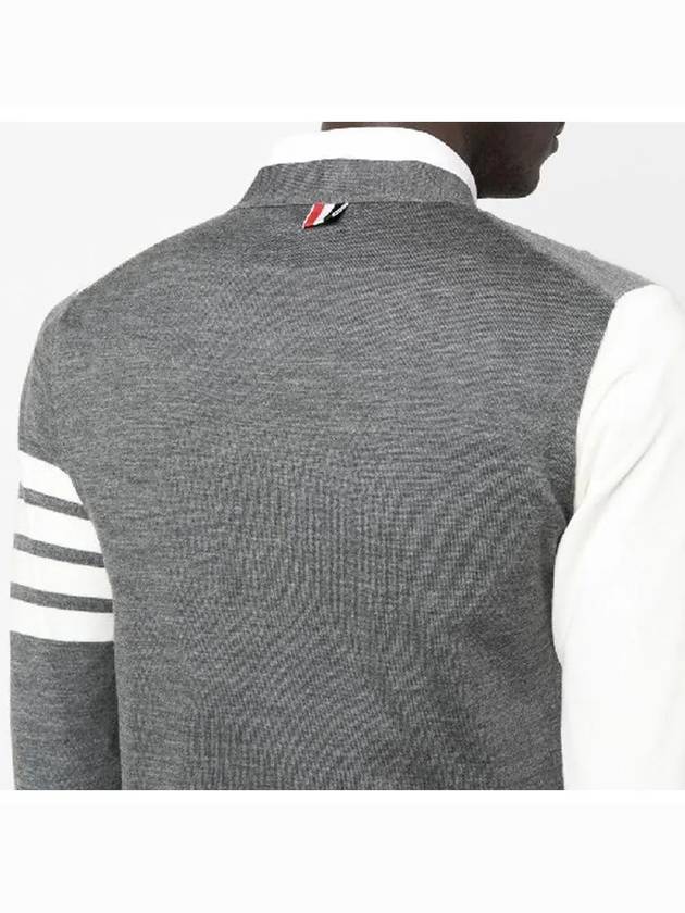 Men's Sustainable Classic Diagonal Wool Cardigan Tonal Grey - THOM BROWNE - BALAAN 7