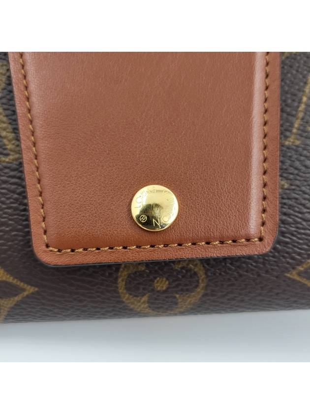 Women s Padlock On Strap - LOUIS VUITTON - BALAAN 22