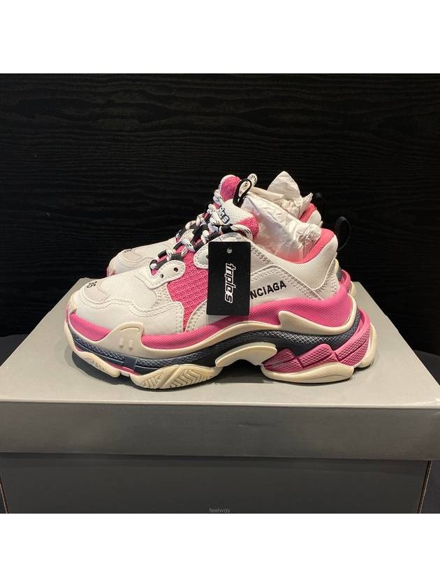 Women's Triple S Low Top Sneakers Pink - BALENCIAGA - BALAAN 3