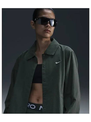 Sportswear Essential Oversized UV Woven Coach Jacket Vintage Green - NIKE - BALAAN 1