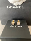 CC logo earrings square crystal earrings gold ABC831 - CHANEL - BALAAN 5