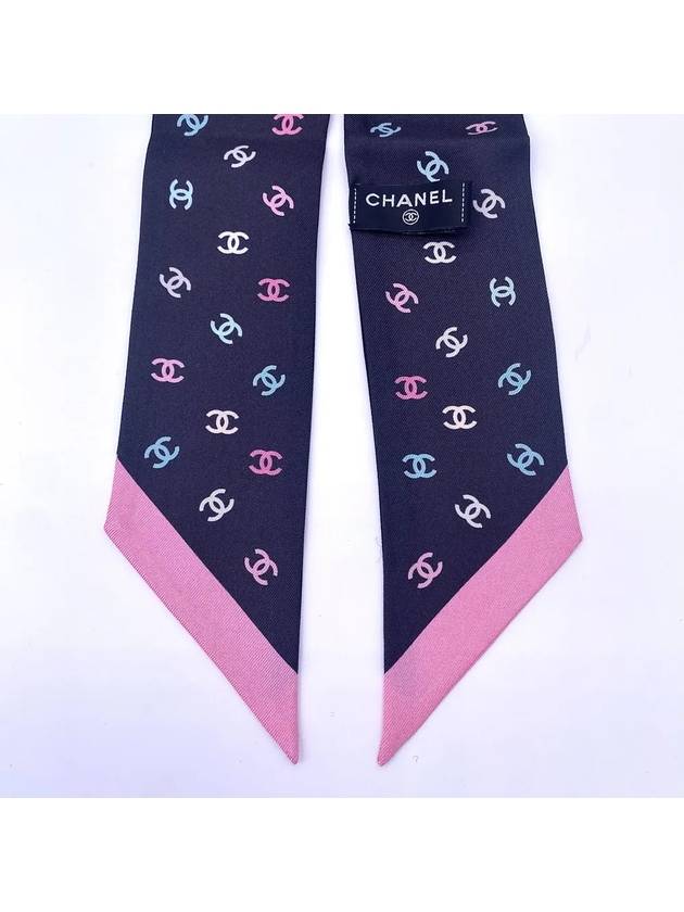 Women's CC Logo Pet Dog Flower Silk Twilly Bandeau Scarf AA8948 - CHANEL - BALAAN 5