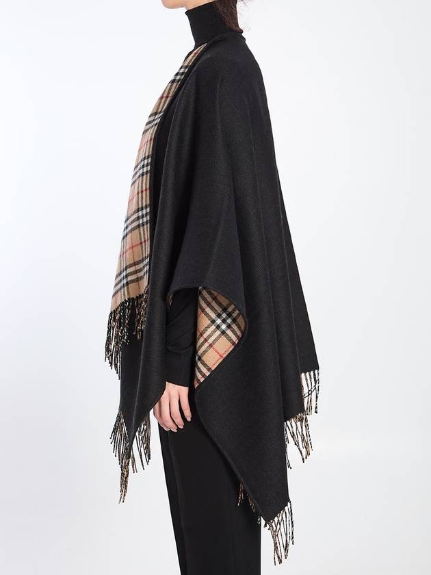 Check Reversible Wool Cape Black - BURBERRY - BALAAN 4