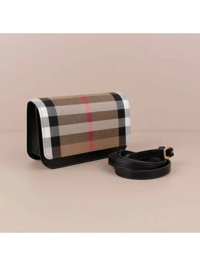 Madison Cross Bag Black - BURBERRY - BALAAN 2