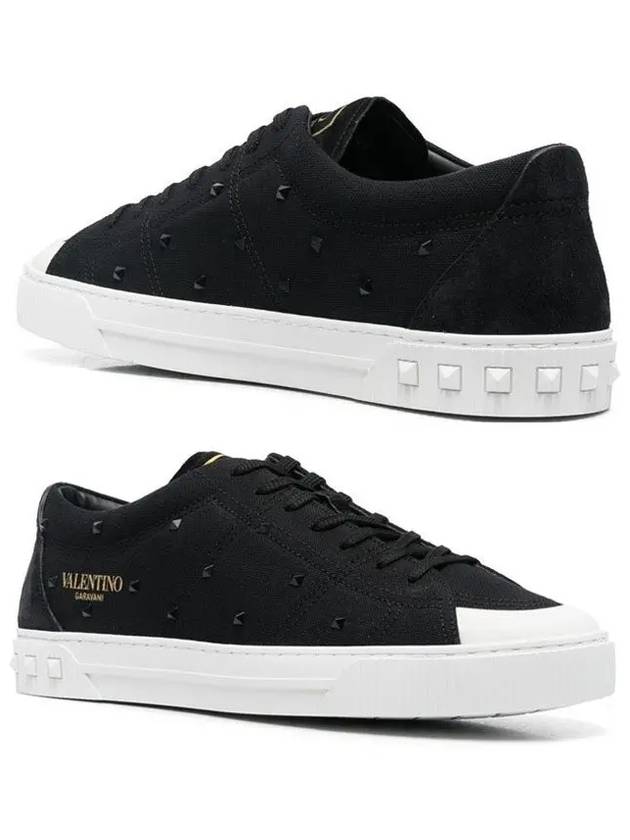 Rockstud City Planet Low-Top Sneakers Black - VALENTINO - BALAAN 3