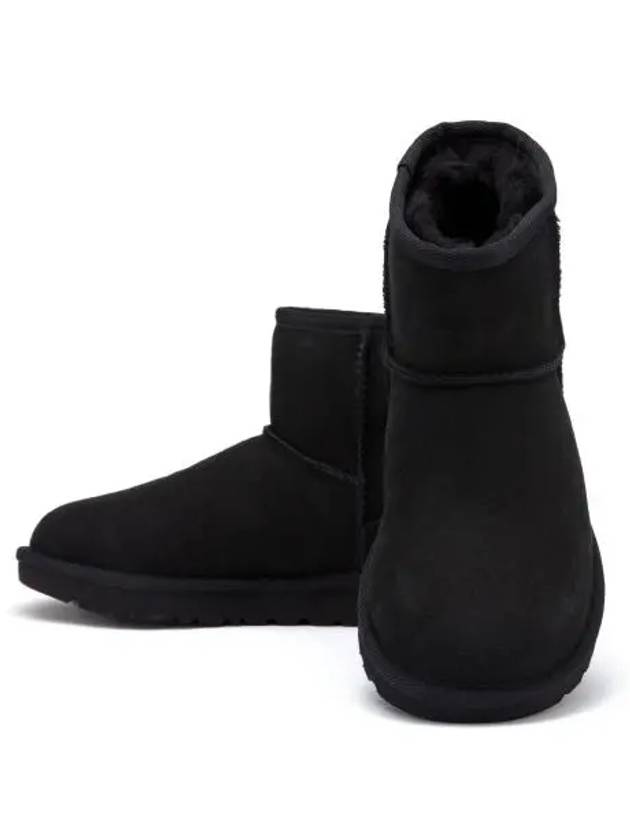 Classic Mini 2 Winter Boots Black - UGG - BALAAN 3