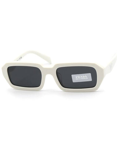 Sunglasses SPRA12F 17K08Z - PRADA - BALAAN 1