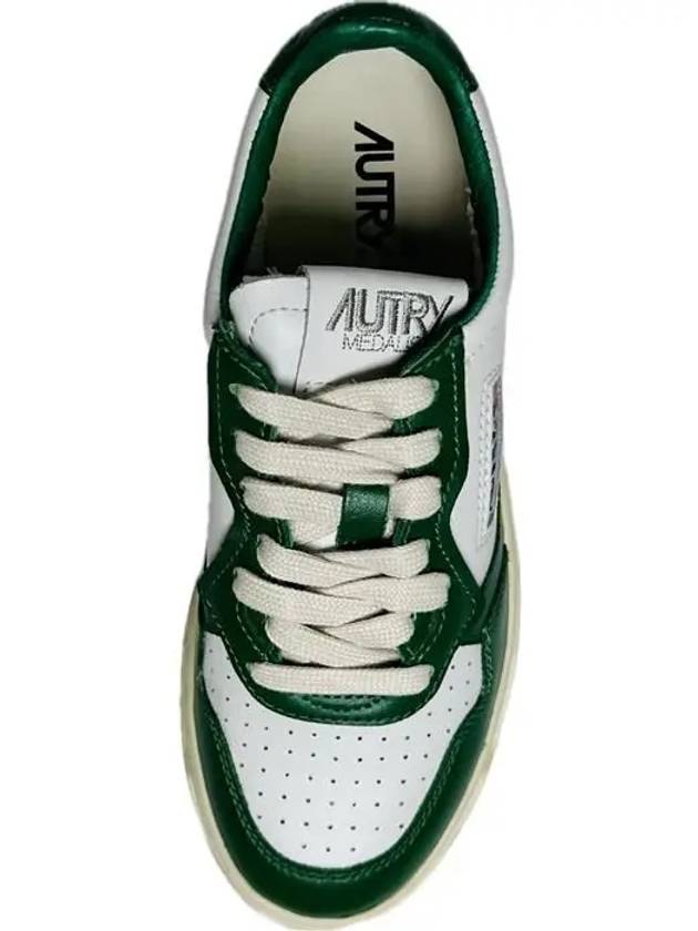 Women's Medalist Green Tab Leather Low Top Sneakers White - AUTRY - BALAAN 7