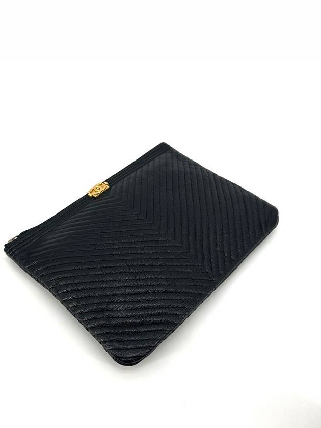 Caviar Gold Boy Chevron Clutch New Medium - CHANEL - BALAAN 6