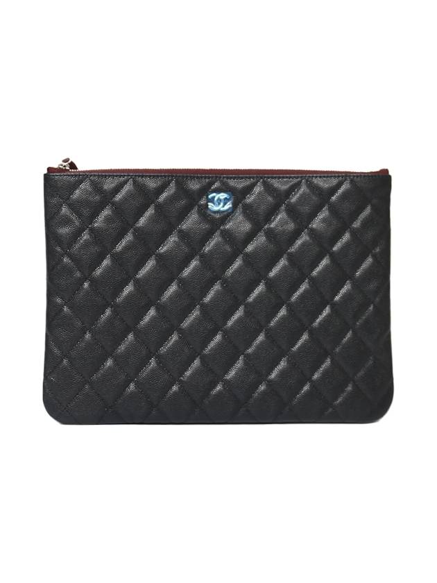 Golden CC Logo Large Grained Calfskin Clutch Bag Black - CHANEL - BALAAN 2