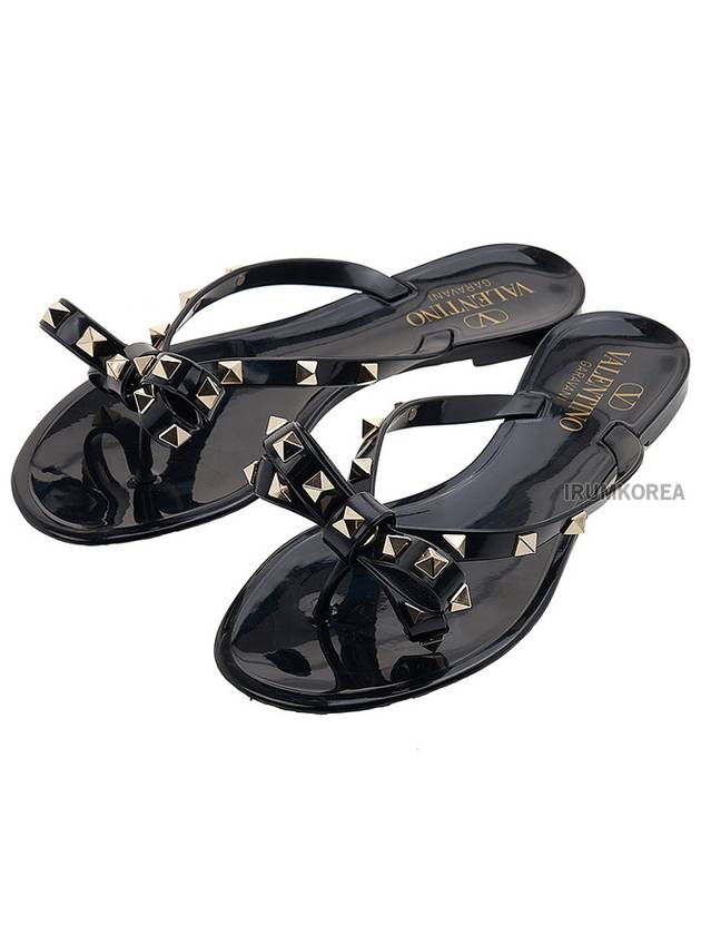 Rubber Rockstud Flip Flops Black - VALENTINO - BALAAN 2