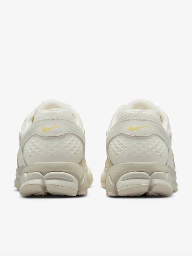 Zoom Vomero 5 Low Top Sneakers Sail Soft Yellow - NIKE - BALAAN 7