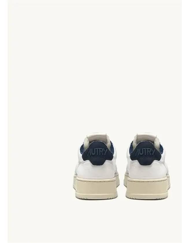 Medalist Navy Tab Low Top Sneakers White - AUTRY - BALAAN 4