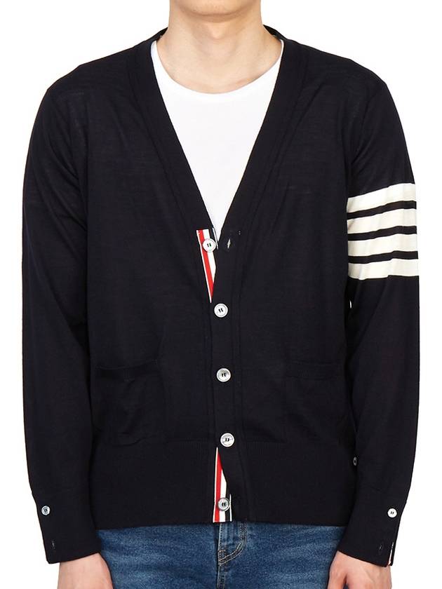 Men's Sustainable Classic Diagonal Wool Cardigan Navy - THOM BROWNE - BALAAN 4