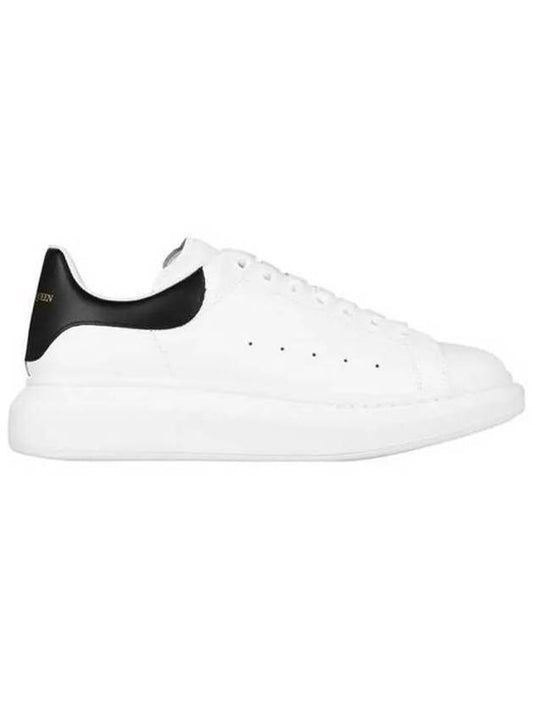 Oversized Leather Tab Low Top Sneakers White - ALEXANDER MCQUEEN - BALAAN 2