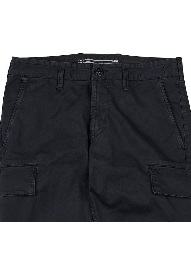 Men's Wappen Logo Cargo Straight Pants Black - STONE ISLAND - BALAAN 4