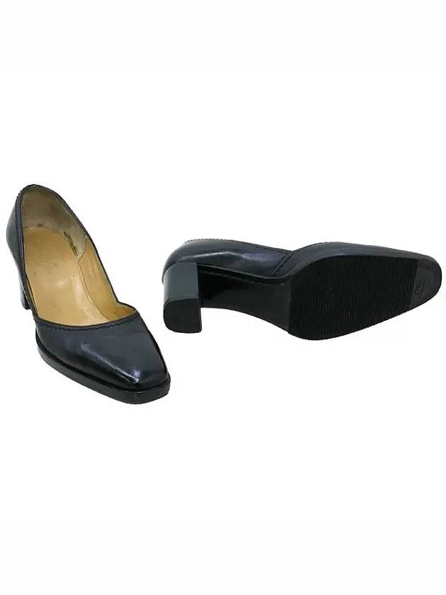 Smith Market Black Leather Shoes Women s - HERMES - BALAAN 2