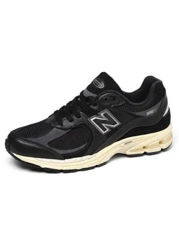 2002R Vintage Low Top Sneakers Black - NEW BALANCE - BALAAN 2