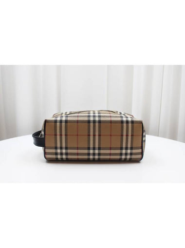 Vintage Check Travel Pouch 8057939 - BURBERRY - BALAAN 1