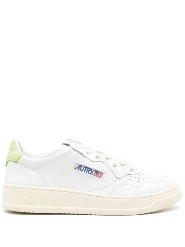 Medalist Green Tab Low Top Sneakers White - AUTRY - BALAAN 1