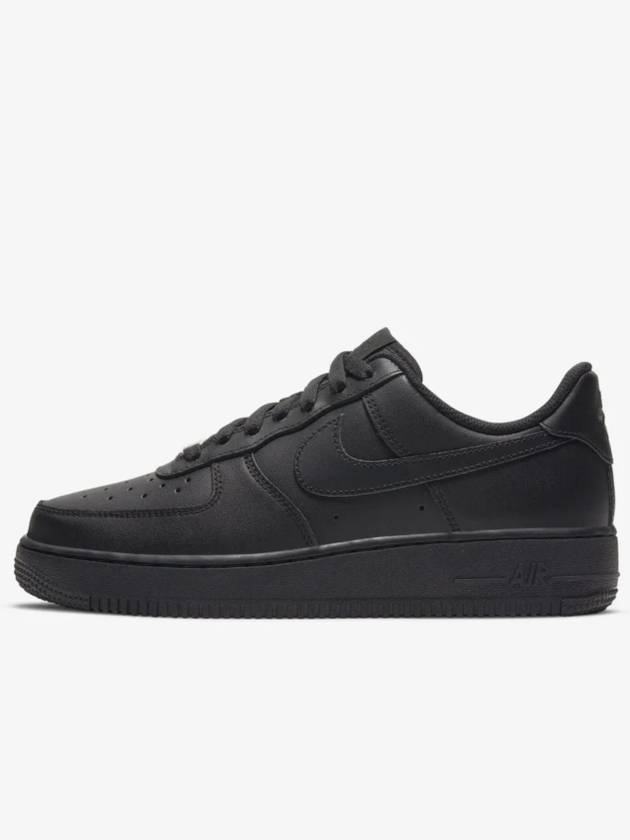 Air Force 1 07 Low Top Sneakers Triple Black - NIKE - BALAAN 2