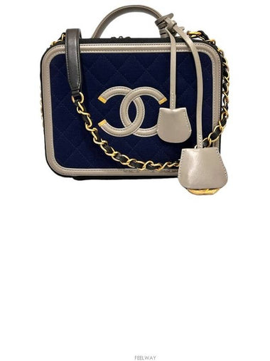 women shoulder bag - CHANEL - BALAAN 1