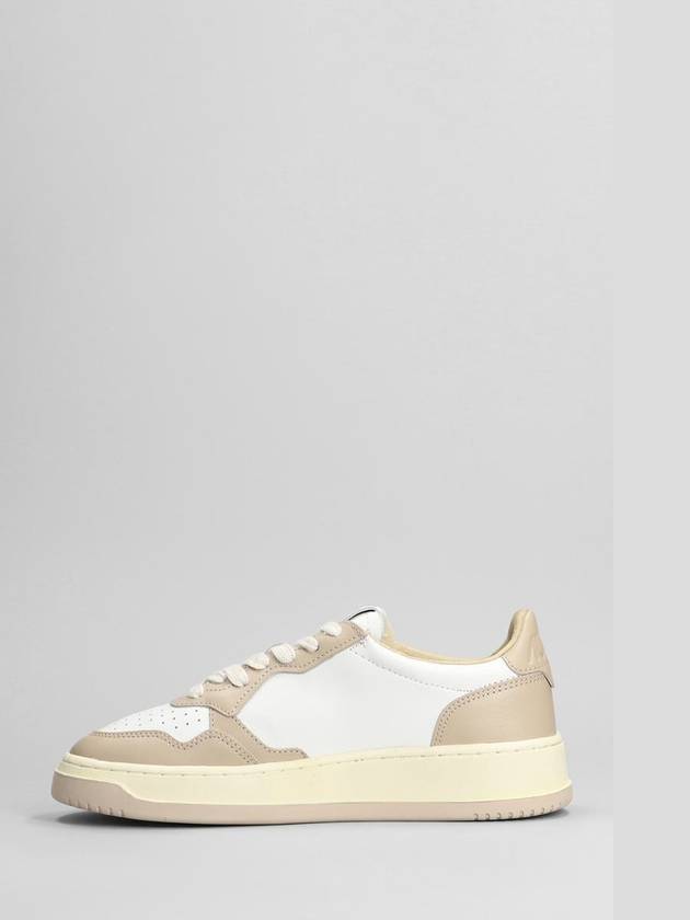 Medalist Bicolor Leather Low Top Sneakers White Beige - AUTRY - BALAAN 4