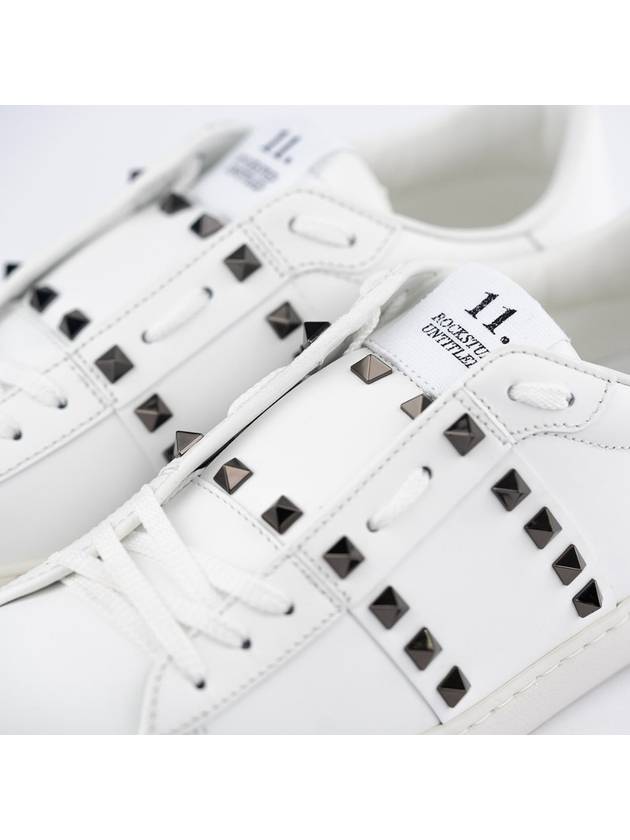 Rockstud Low Top Sneakers White - VALENTINO - BALAAN 6