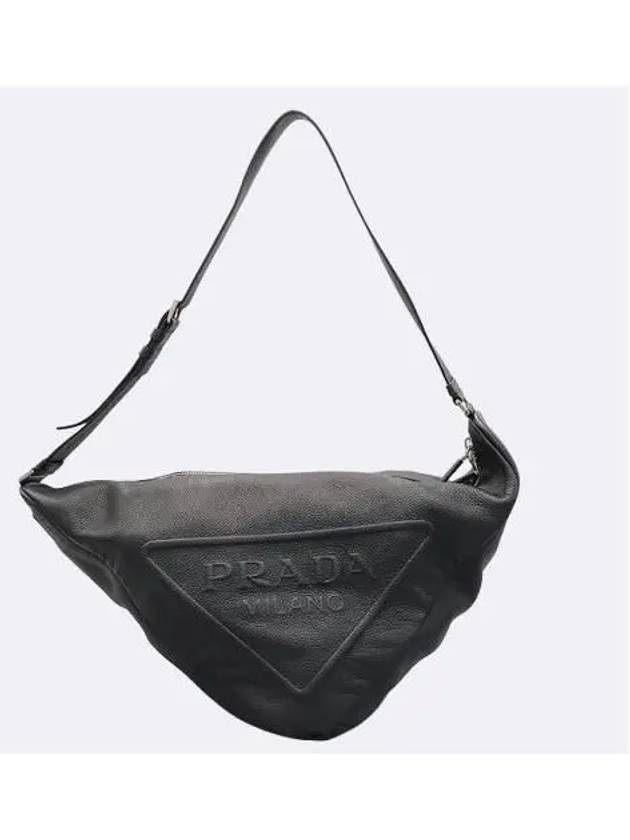 2VY007 Black leather triangle angle cross bag - PRADA - BALAAN 4