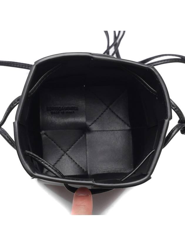 Intrecciato Cassette Small Bucket Bag Black - BOTTEGA VENETA - BALAAN 7