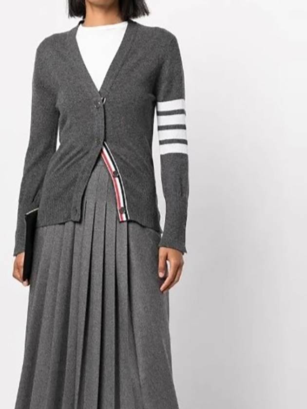 4-Bar V-Neck Cashmere Cardigan Grey - THOM BROWNE - BALAAN 4