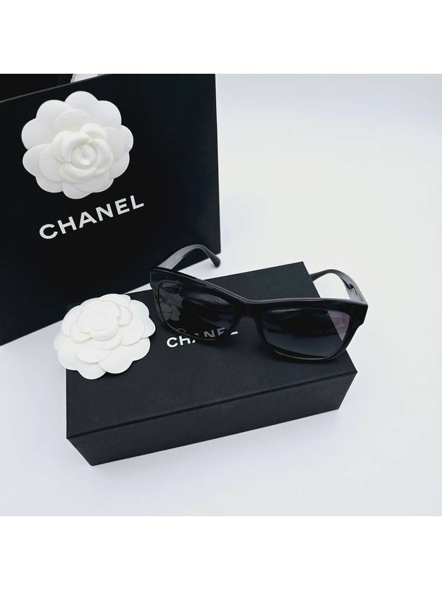 Sunglasses CC Logo Square Black Crystal Gold A71530 - CHANEL - BALAAN 9