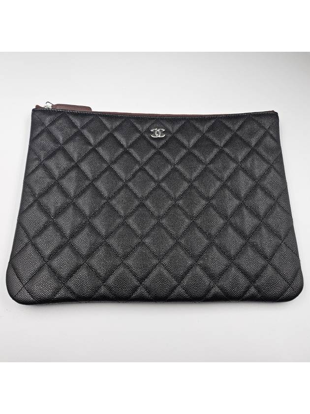 Gold CC Logo Medium Calfskin Clutch Bag Black - CHANEL - BALAAN 4