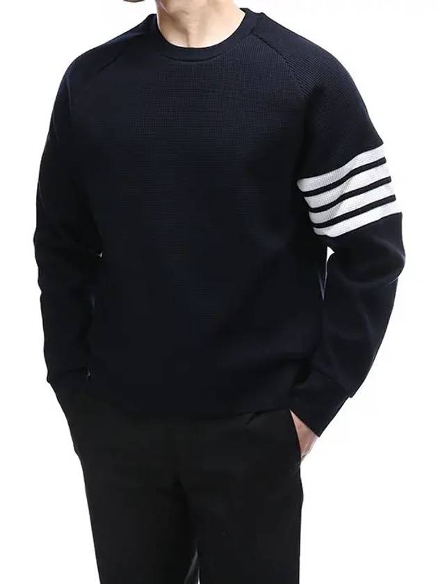 4 Bar Armband Milano Stitch Knit Top Navy - THOM BROWNE - BALAAN 4