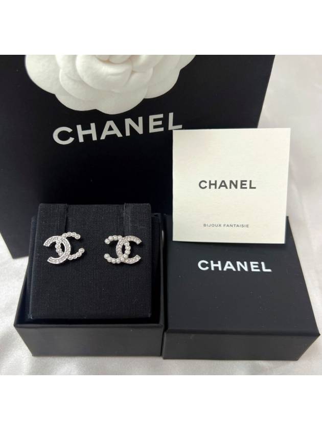 CC Logo Pearl Crystal Earrings Silver - CHANEL - BALAAN 2