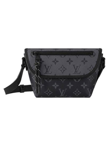 Pulse Wearable Wallet Cross Bag Black - LOUIS VUITTON - BALAAN 1