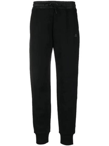 Berkeley Diamond Quilted Jogger Track Pants Black - MOOSE KNUCKLES - BALAAN 1