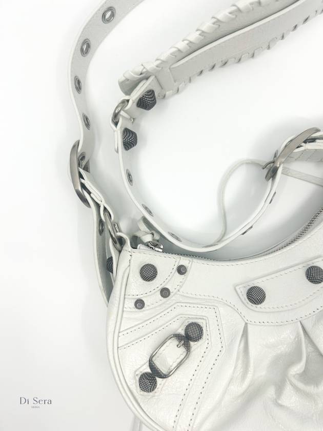 Le Cagole XS Lambskin Shoulder Bag White - BALENCIAGA - BALAAN 5