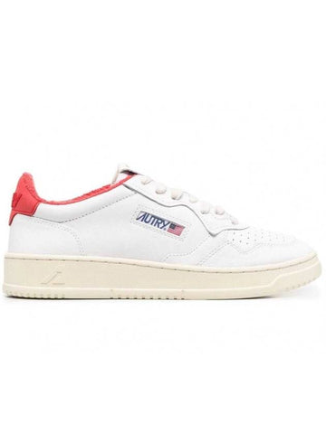 Medalist Red Tab Low Top Sneakers White - AUTRY - BALAAN 1