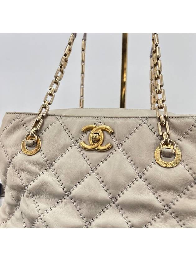 Stitched Chain Women Shoulder Bag - CHANEL - BALAAN 4