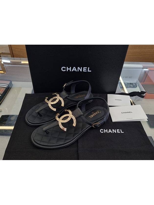 Big logo flip flop women's gold sandals - CHANEL - BALAAN 6