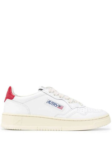 'Medalist' White Low Top Sneakers With Contrasting Heel Tab In Leather Woman - AUTRY - BALAAN 1